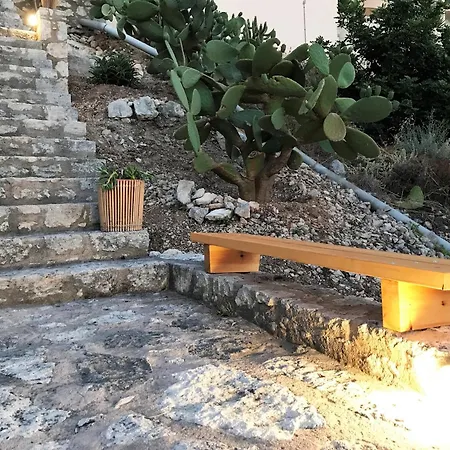 Never On Monday Studio-apartment *