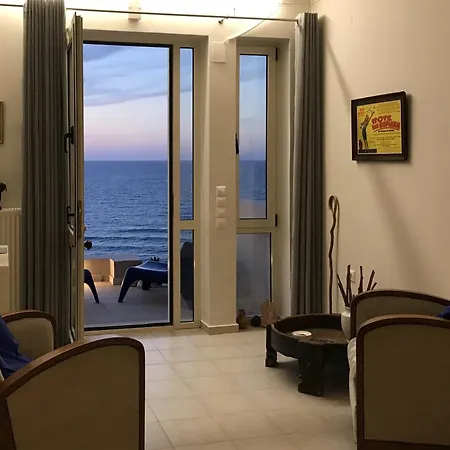 Never On Monday Studio-apartment